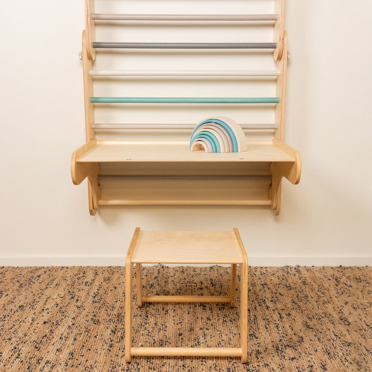 Table and Chair for the leg&go Swedish Wall